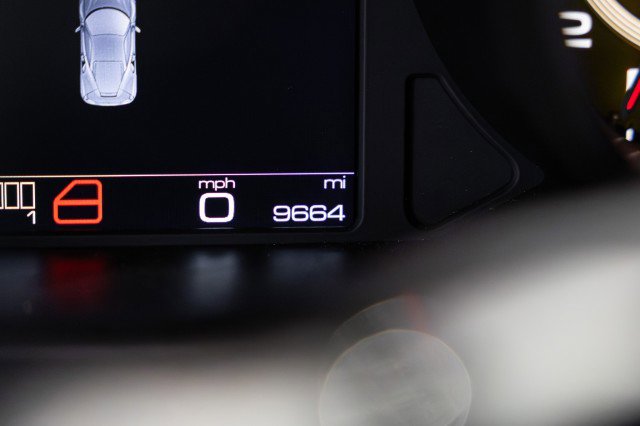 Used 2018 Ferrari 488 GTB RWD image 43