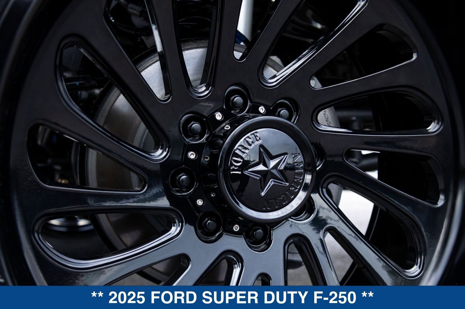 New 2025 Ford F250 Lariat w/ Lariat Ultimate Package image 36