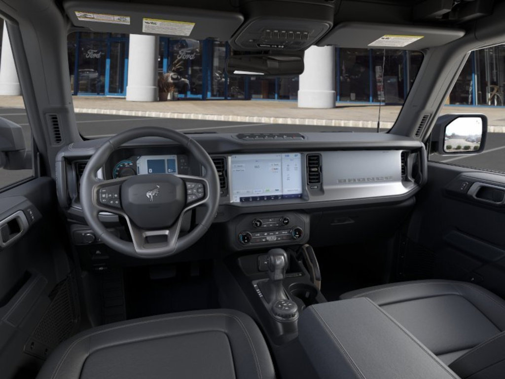 New 2025 Ford Bronco Badlands image 9