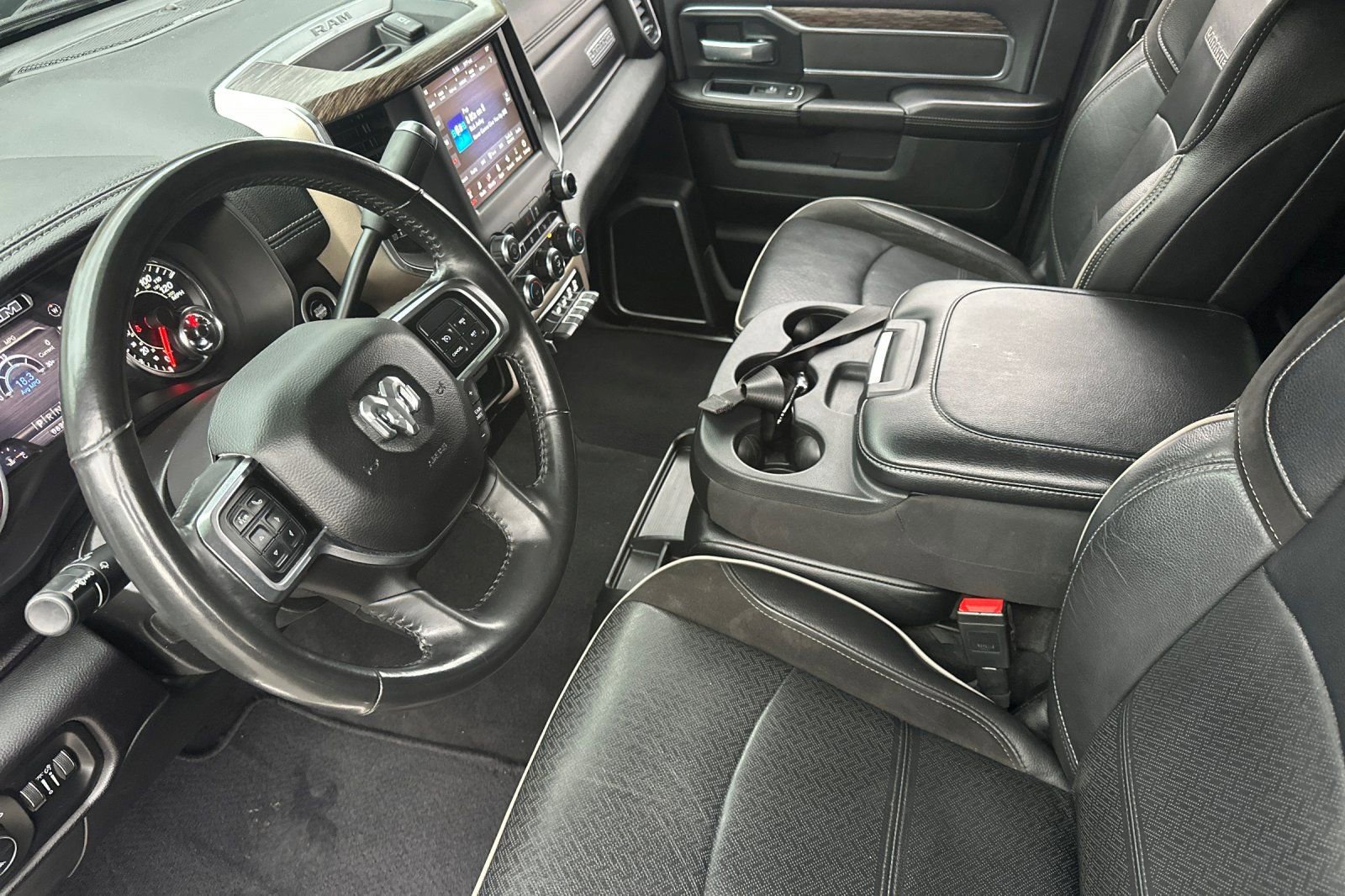 Used 2020 RAM 2500 Laramie image 10