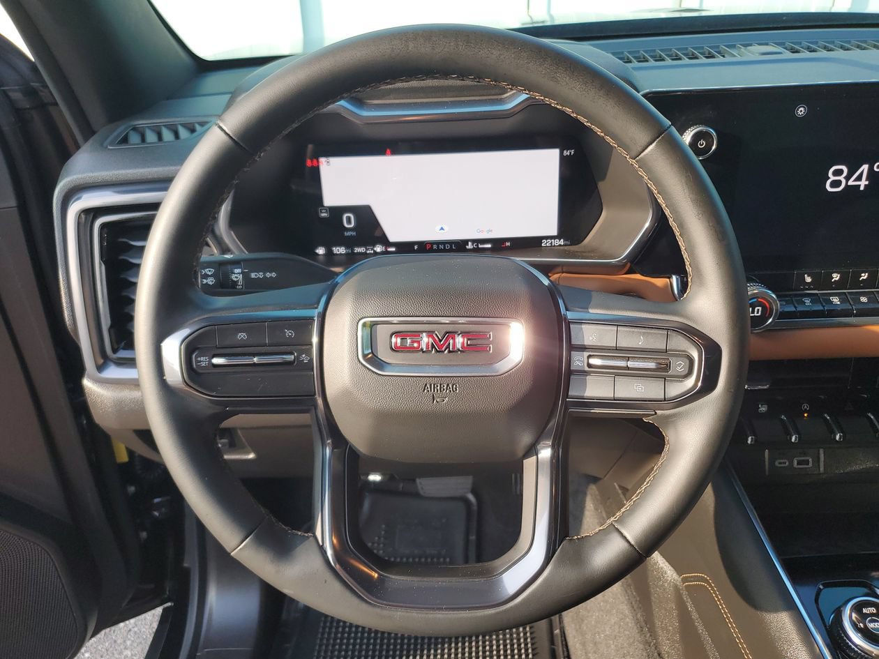 Used 2024 GMC Canyon AT4 AWD/4WD image 20