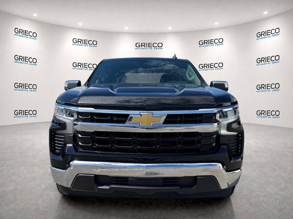 Used 2024 Chevrolet Silverado 1500 LT RWD image 2