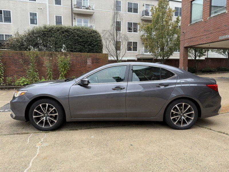 Used 2020 Acura TLX V6 SH-AWD image 4