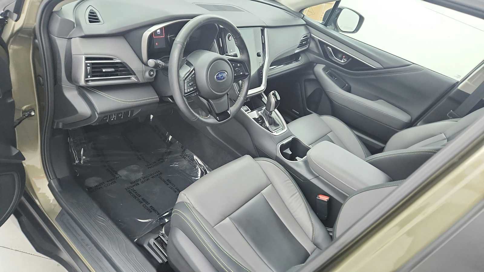 Certified 2025 Subaru Outback Onyx Edition AWD/4WD image 24