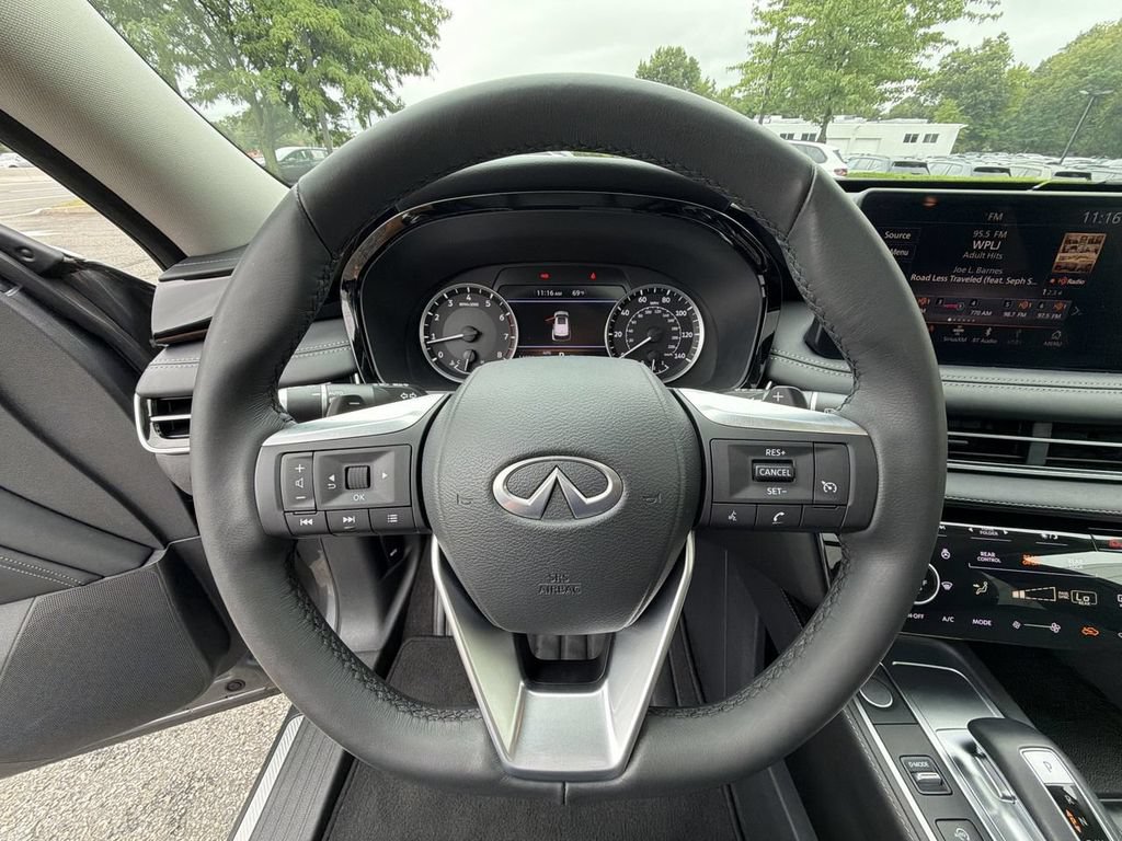Certified 2025 INFINITI QX60 Pure AWD/4WD image 18