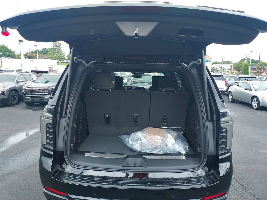 New 2026 Chevrolet Tahoe RST w/ RST Capability Package AWD/4WD image 30