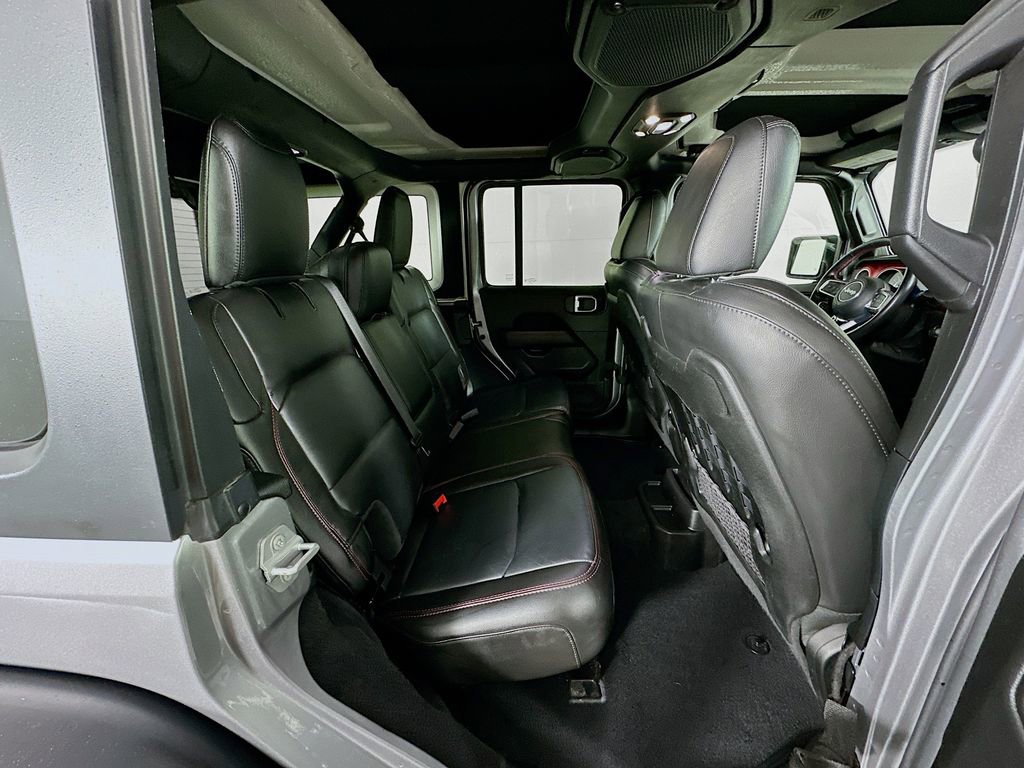 Certified 2021 Jeep Wrangler Unlimited Rubicon image 40
