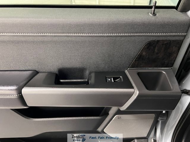 Used 2025 Ford F250 Lariat w/ Lariat Ultimate Package image 28