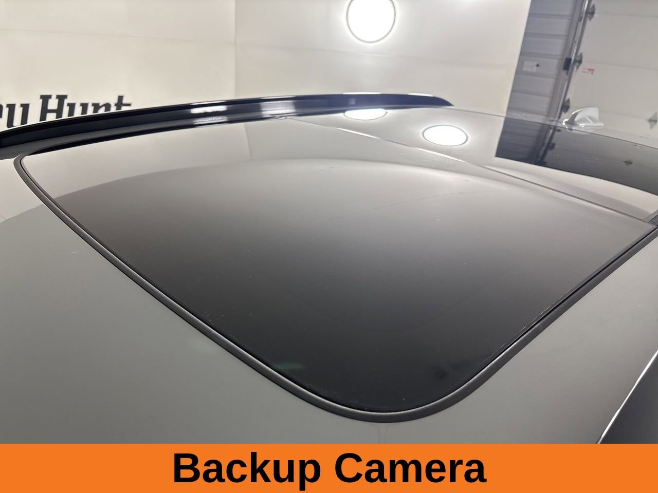 Used 2024 Volvo XC40 B5 Ultimate w/ Protection Package Premier image 9