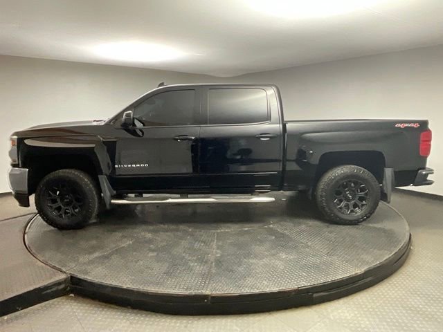 Certified 2017 Chevrolet Silverado 1500 LT w/ All Star Edition AWD/4WD image 4
