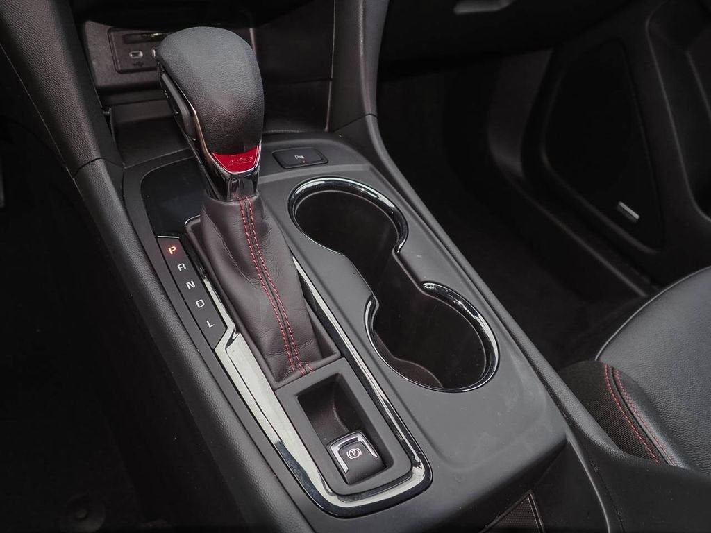 Used 2023 Chevrolet Equinox RS w/ RS Leather Package FWD image 16