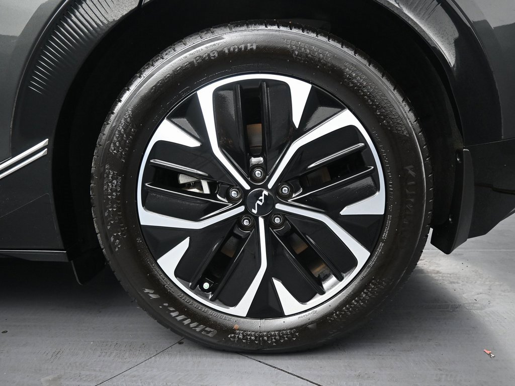 Used 2023 Kia EV6 Wind image 45