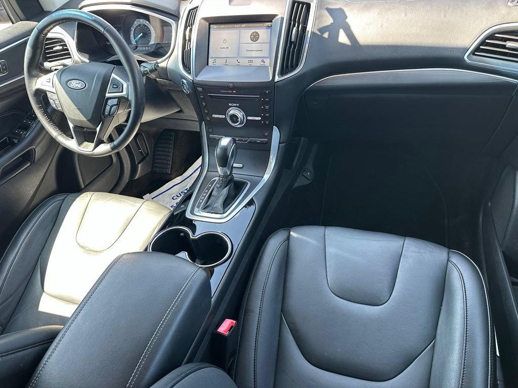 Used 2018 Ford Edge Titanium AWD/4WD image 29