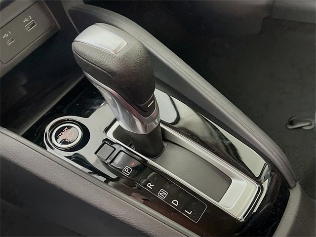 New 2025 Nissan Versa SR w/ Trunk Package image 12