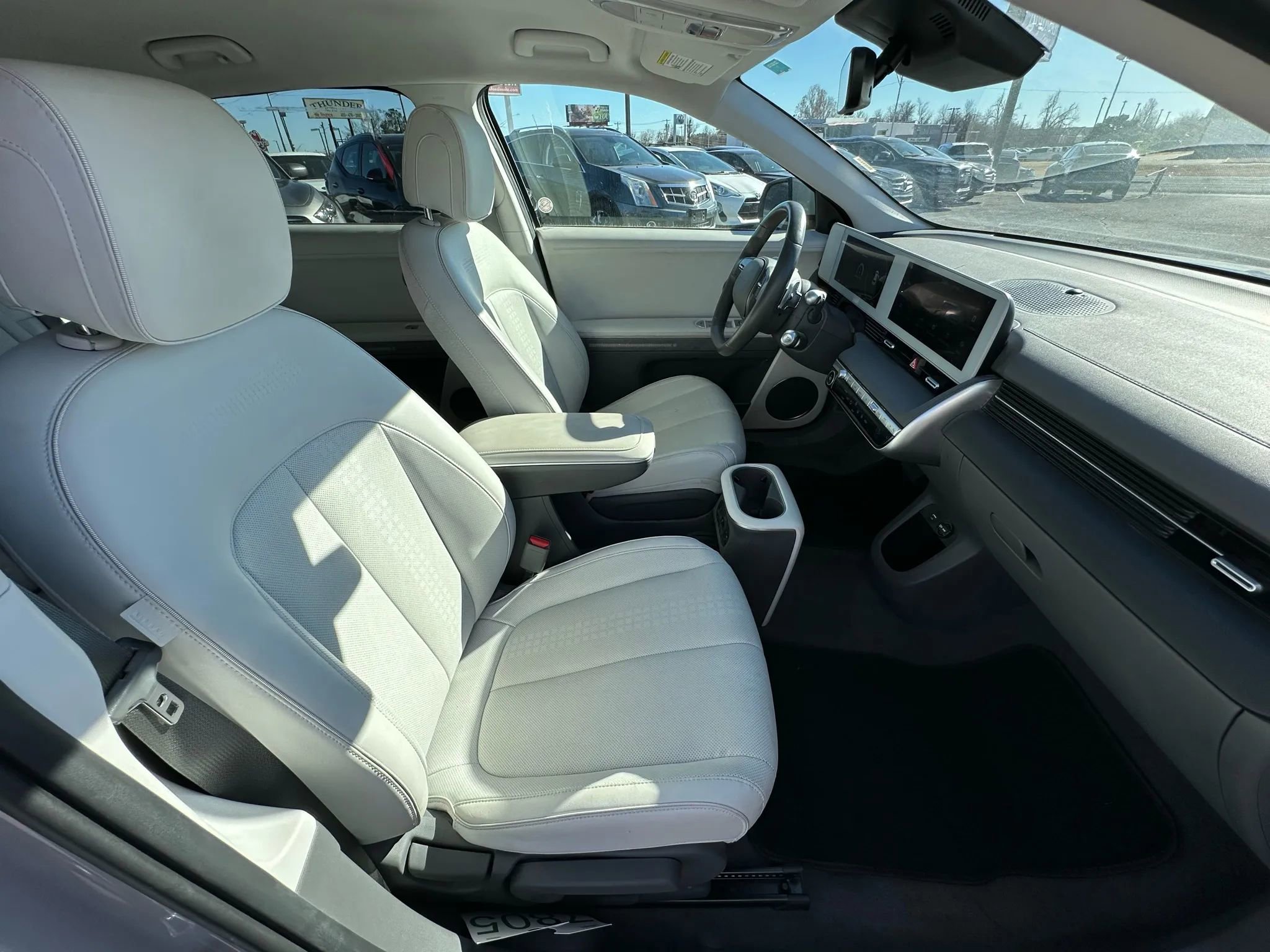 Used 2023 Hyundai Ioniq 5 SEL image 13