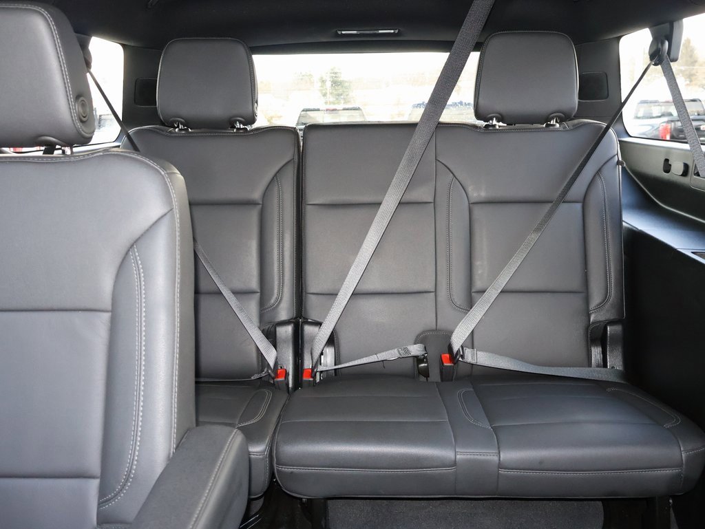 Certified 2024 Chevrolet Suburban Z71 w/ Luxury Package image 31