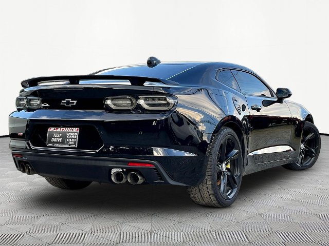 Used 2023 Chevrolet Camaro SS RWD image 5