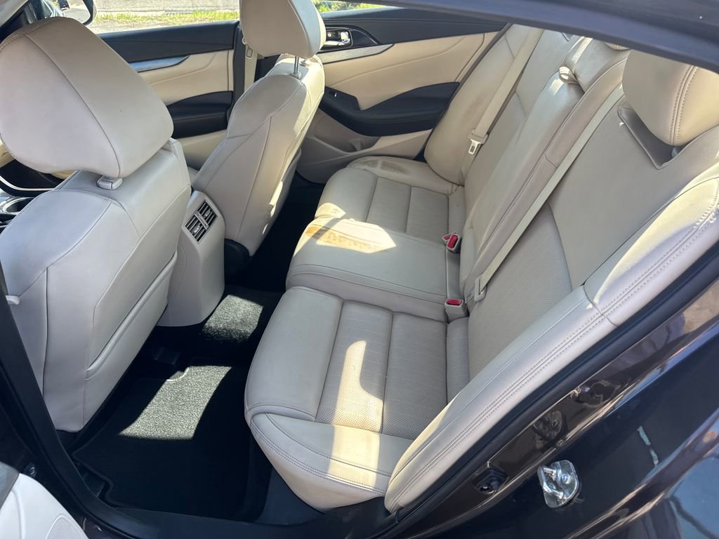 Used 2016 Nissan Maxima 3.5 SV FWD image 34