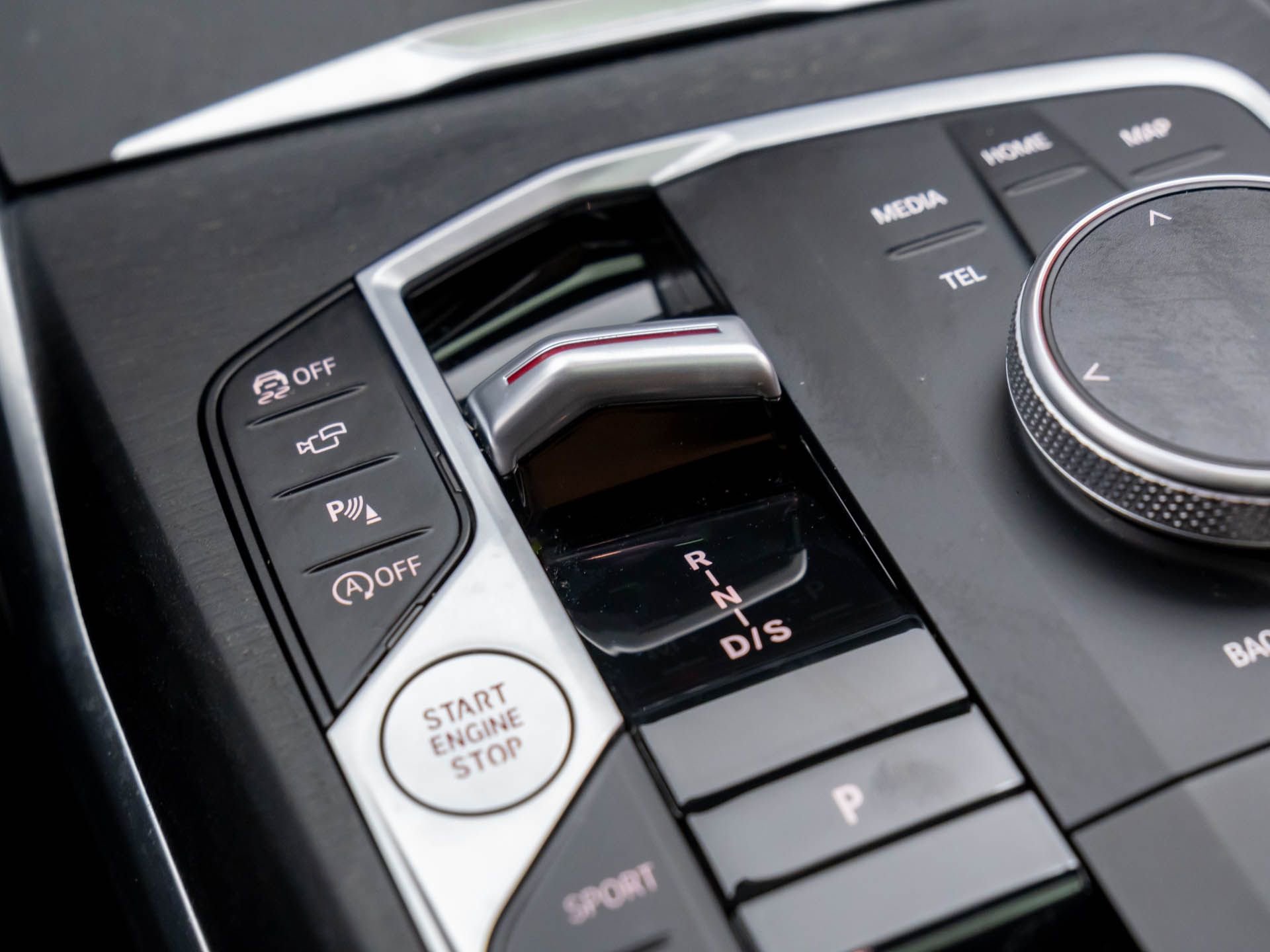 Certified 2024 BMW 330i xDrive Sedan image 23