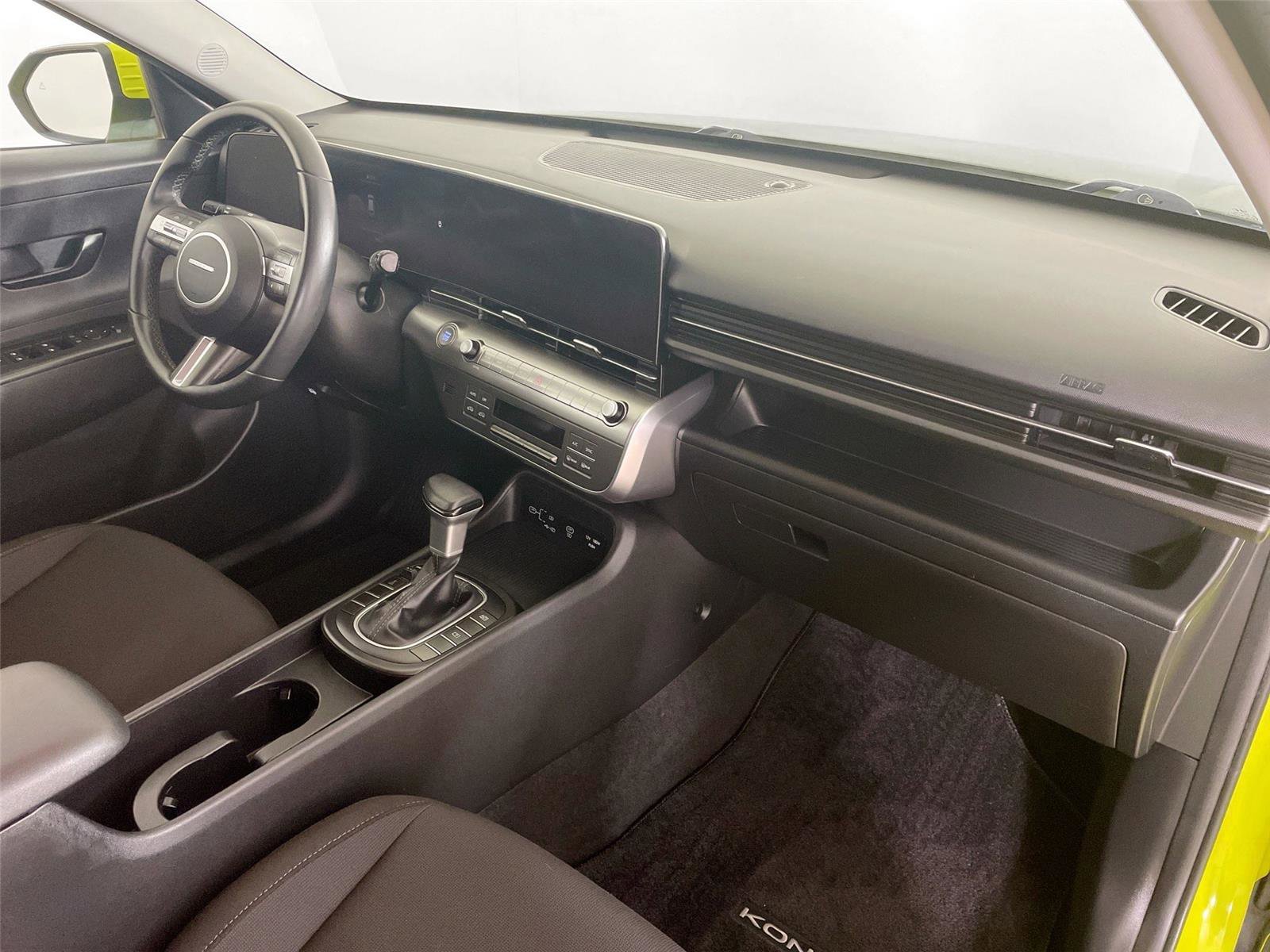 Used 2024 Hyundai Kona SEL AWD/4WD image 26