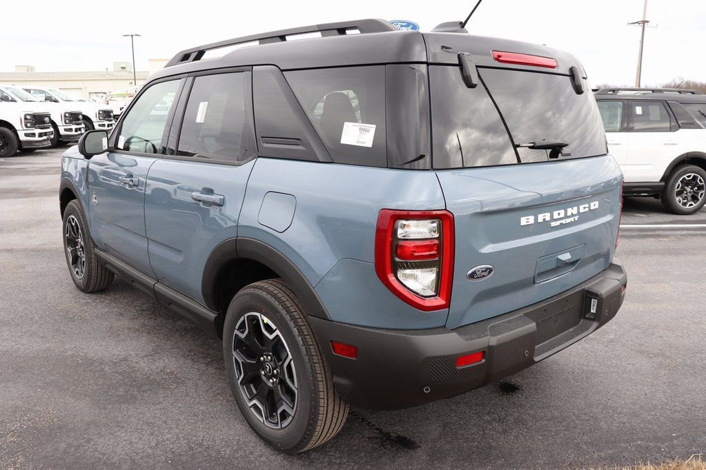 New 2025 Ford Bronco Sport Outer Banks w/ Outer Banks Tech Package+ image 7