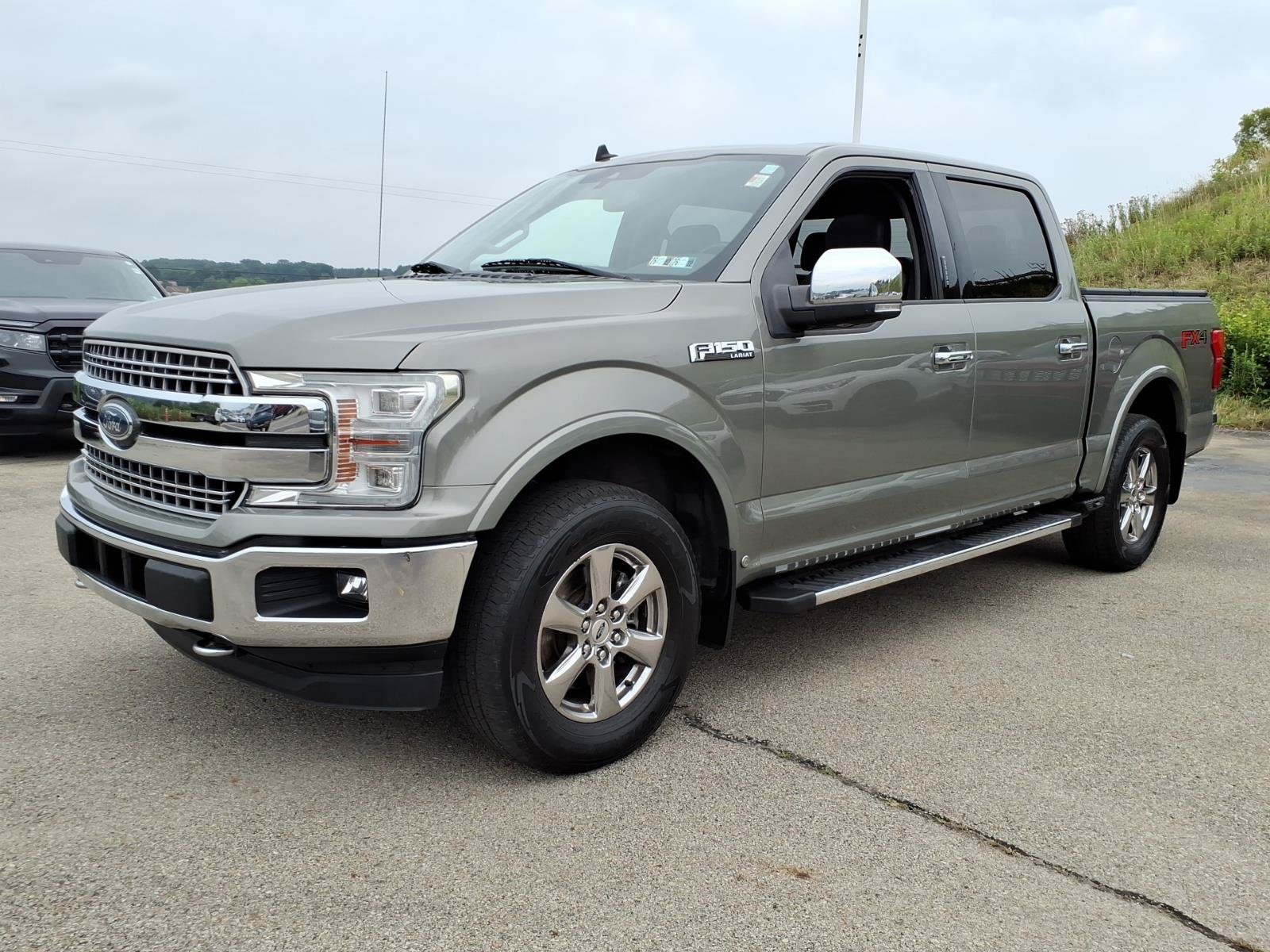 Used 2019 Ford F150 Lariat w/ Equipment Group 502A Luxury AWD/4WD image 3