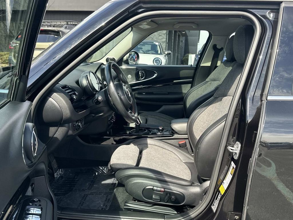 Used 2020 MINI Cooper Clubman S w/ Premium Package FWD image 24