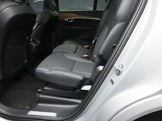 Certified 2023 Volvo XC90 B5 Plus image 21