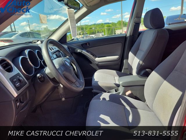 Used 2006 Pontiac Vibe w/ Preferred Package FWD image 24