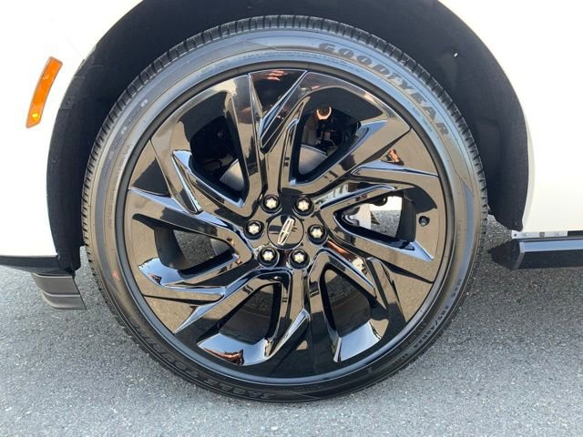 New 2026 Lincoln Navigator Black Label AWD/4WD image 13