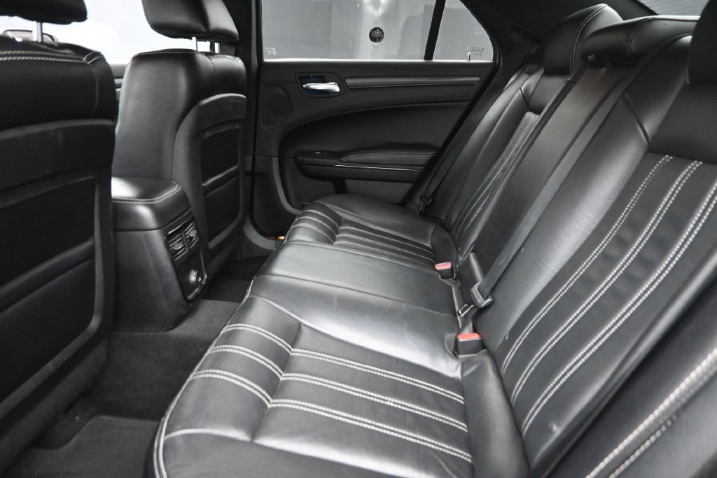 Used 2014 Chrysler 300 S AWD/4WD image 12