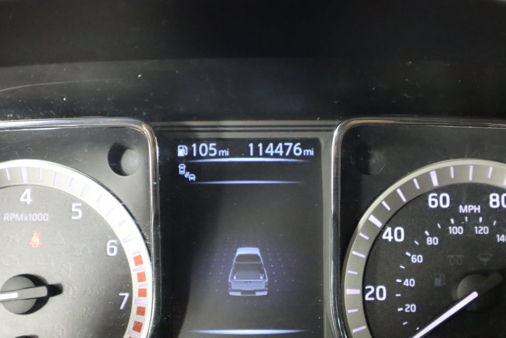 Used 2017 Nissan Titan PRO-4X AWD/4WD image 34