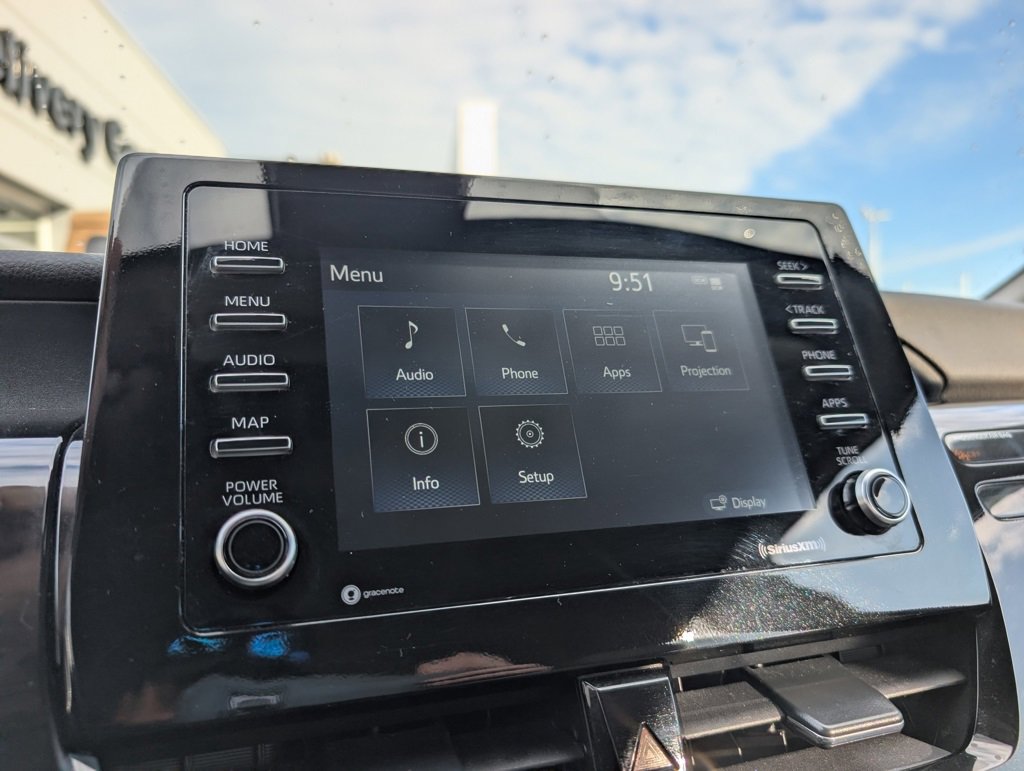 Used 2022 Toyota Camry SE image 24