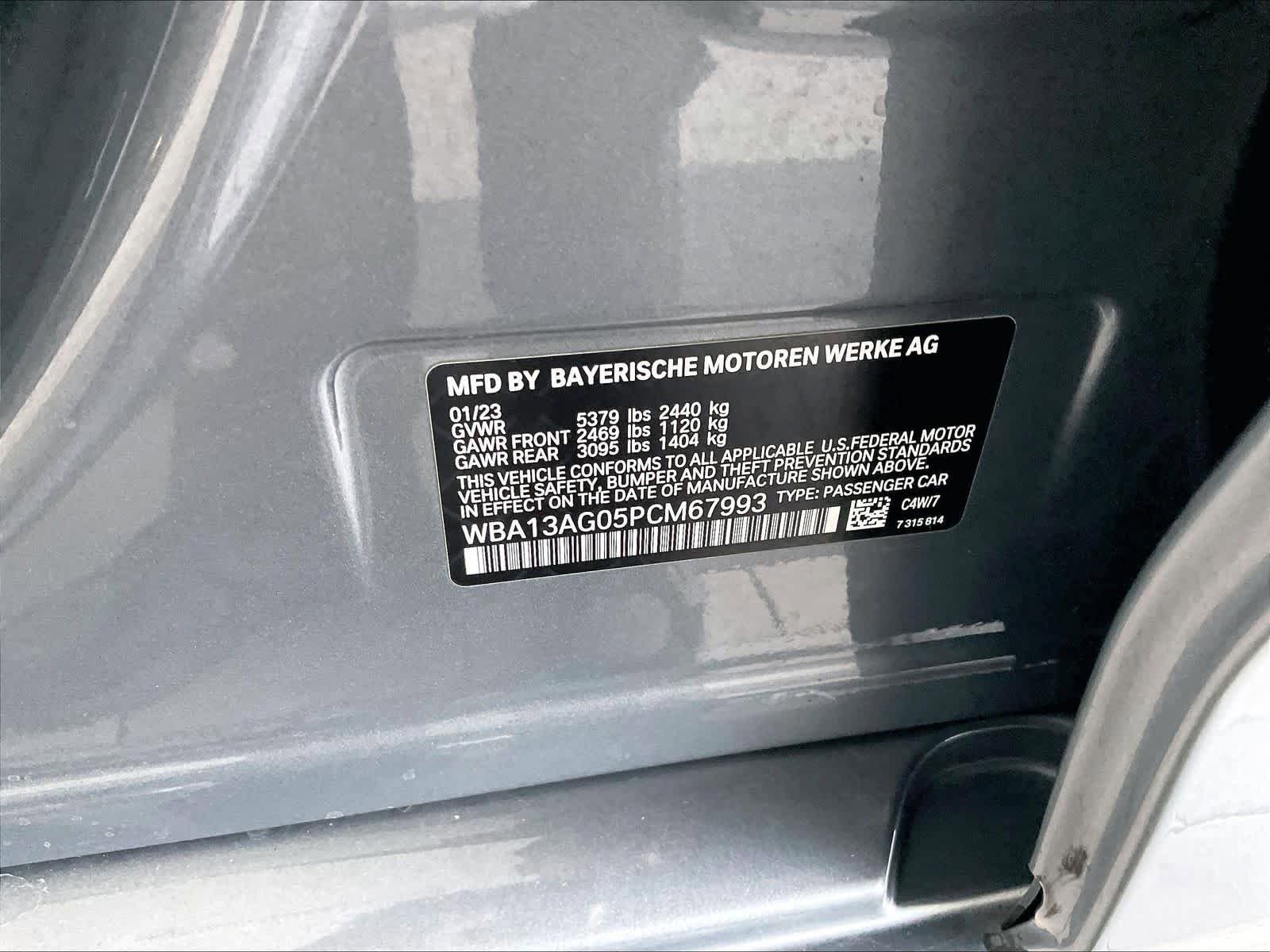 Used 2023 BMW 530e w/ Convenience Package RWD image 32