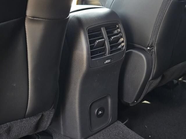 New 2026 Ford Escape ST-Line w/ Tech Pack #1 FWD image 24