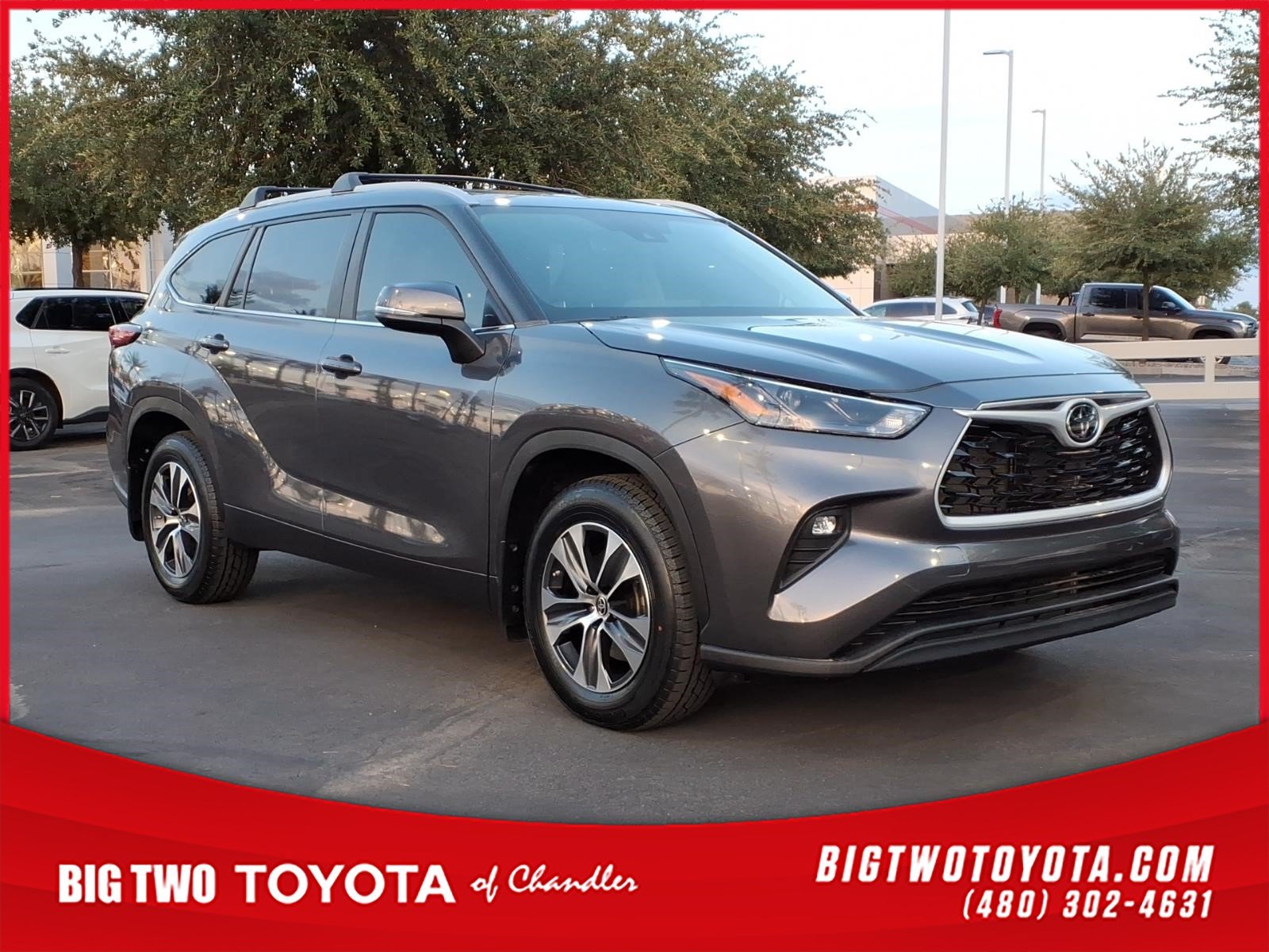 Used 2023 Toyota Highlander XLE