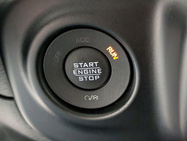 Certified 2022 Jeep Wrangler Unlimited Sahara image 23