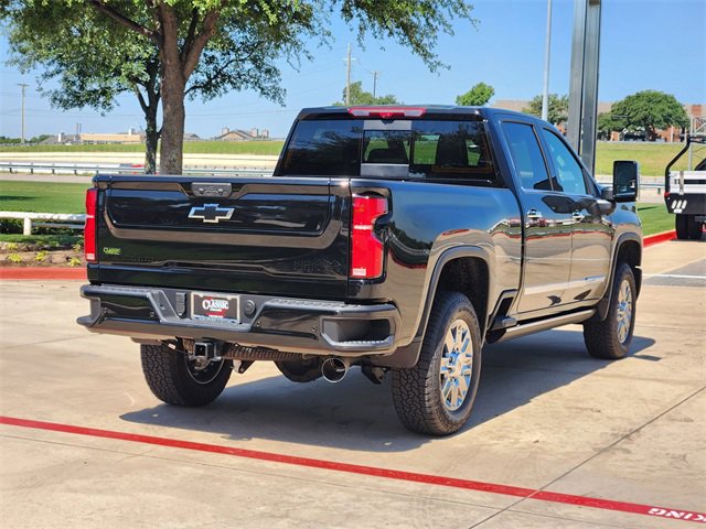 New 2026 Chevrolet Silverado 2500 High Country w/ High Country Premium Package AWD/4WD image 15