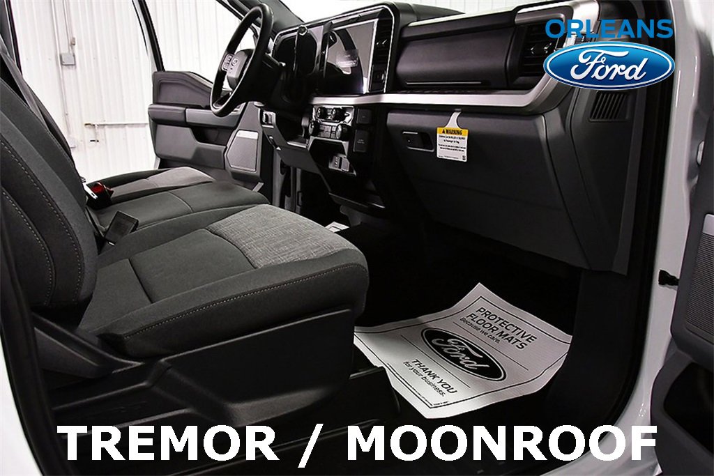 Used 2025 Ford F250 XLT w/ Black Appearance Package image 28