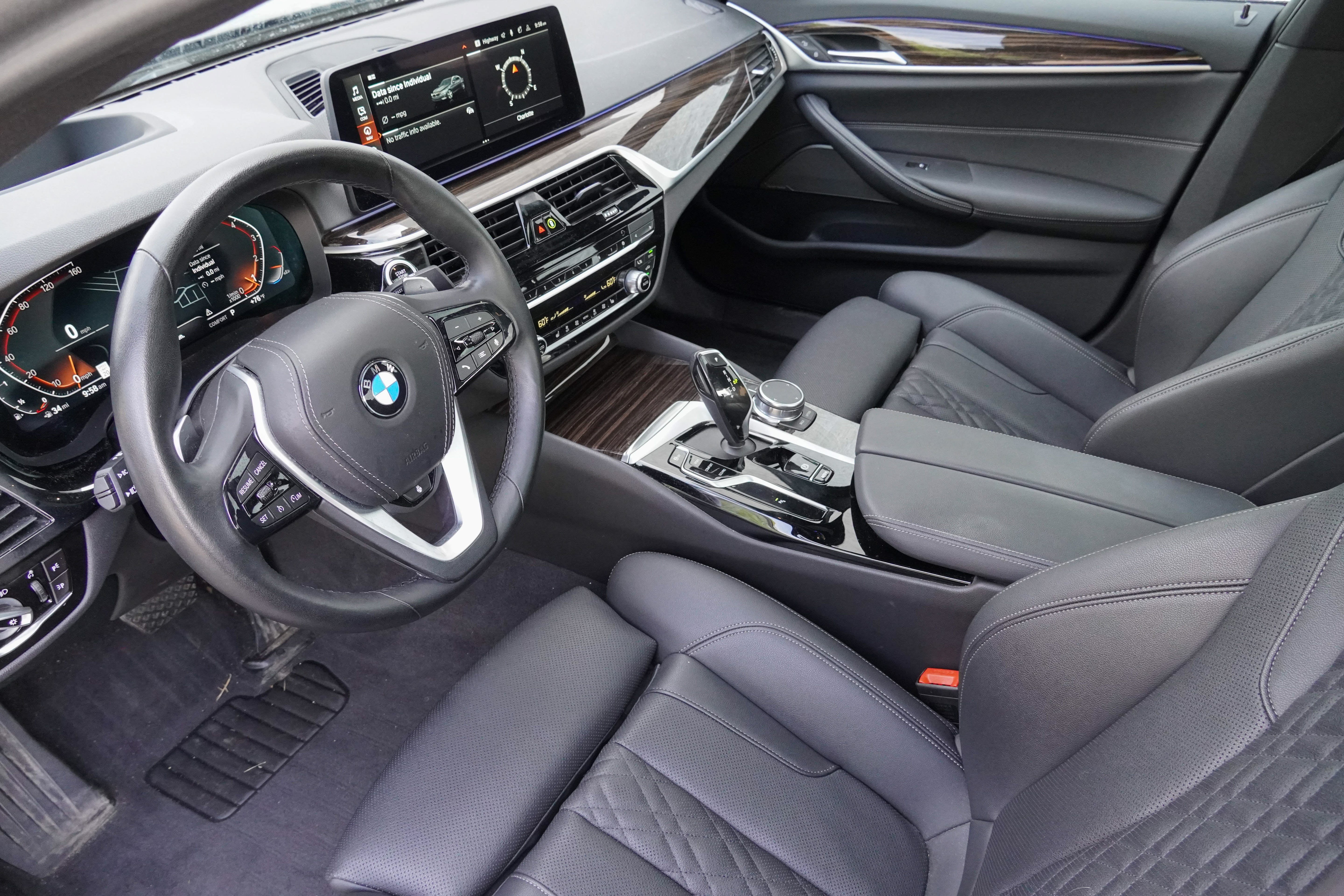 Certified 2023 BMW 530i xDrive w/ Premium Package AWD/4WD image 6