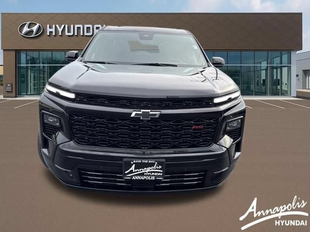 Used 2024 Chevrolet Traverse RS AWD/4WD image 2