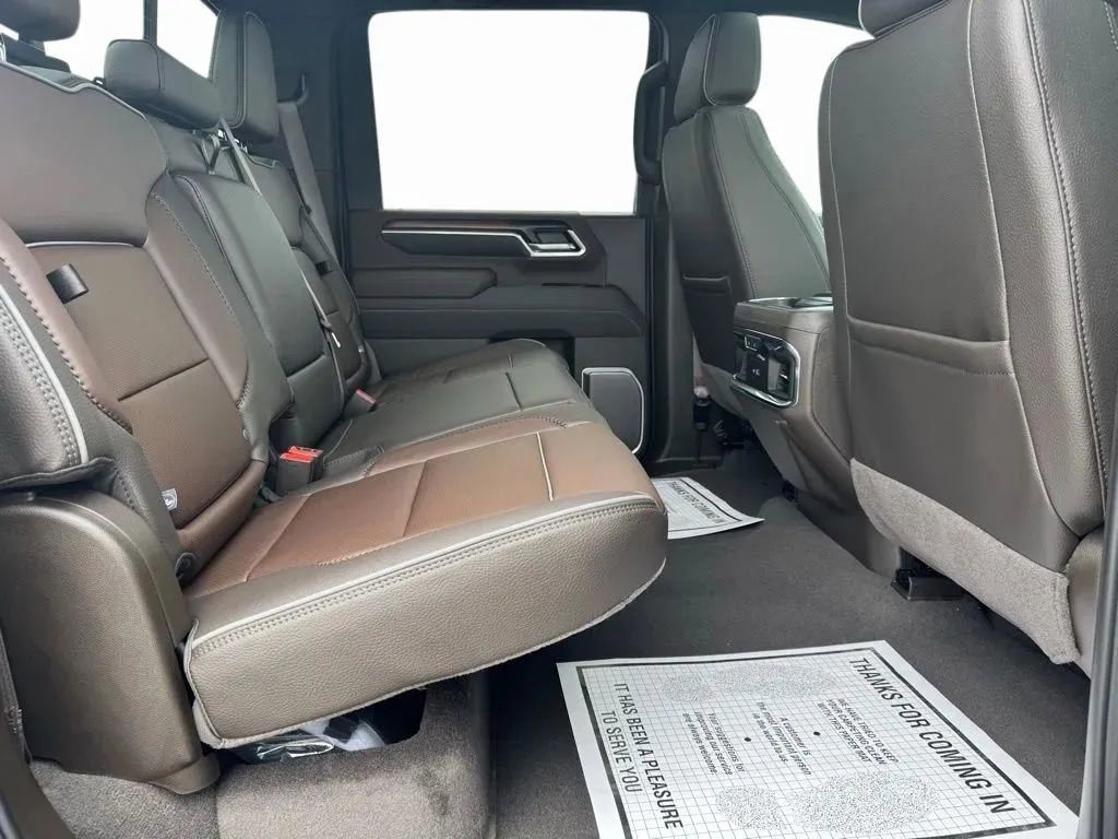 New 2026 GMC Sierra 2500 Denali w/ Denali Reserve Package AWD/4WD image 19