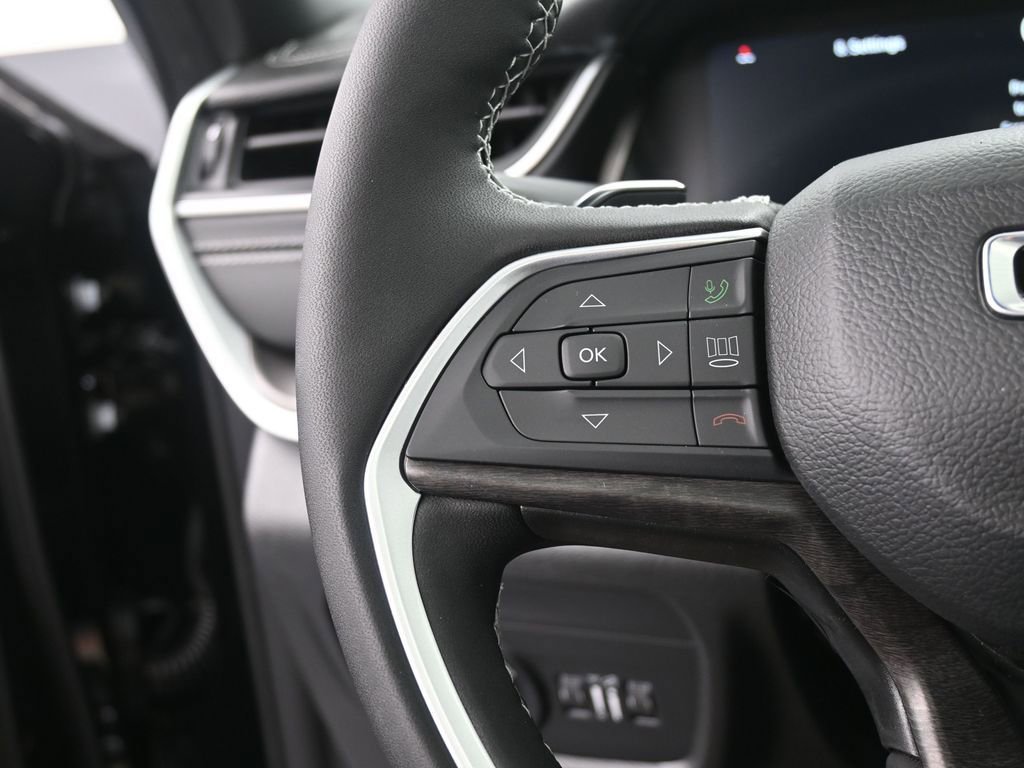 New 2025 Jeep Grand Cherokee Limited w/ Trailer Tow Package image 27