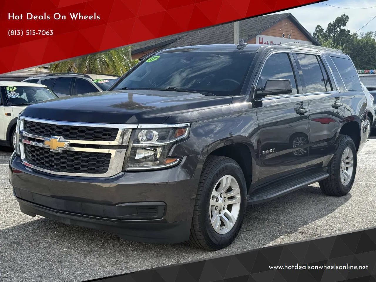 Used 2017 Chevrolet Tahoe LS RWD image 1