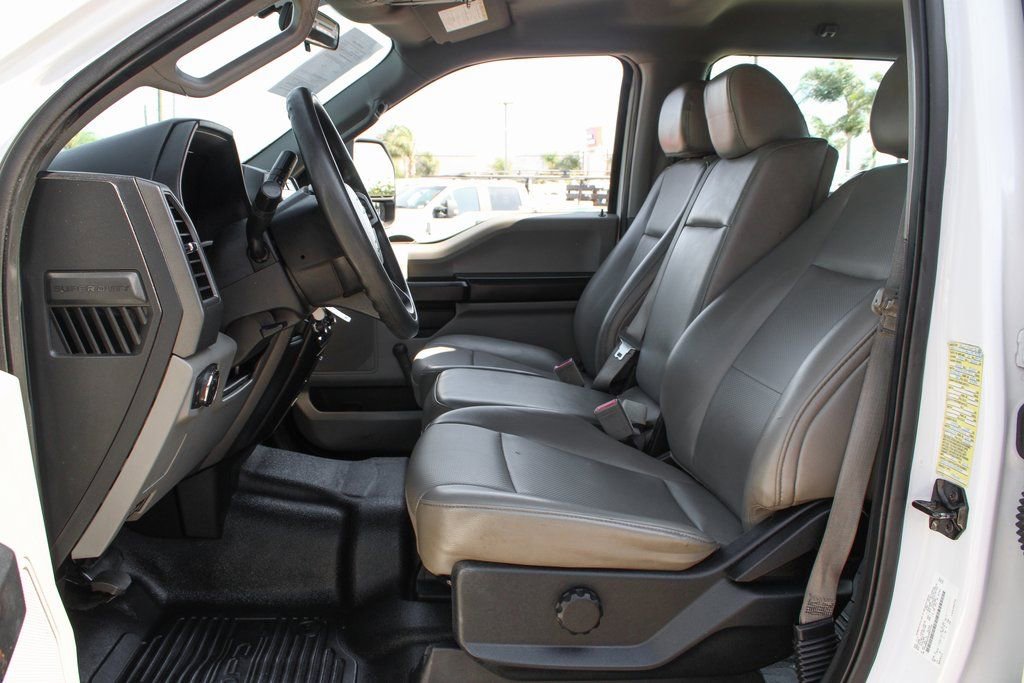 Used 2018 Ford F450 XL w/ Trailer Tow Package image 22