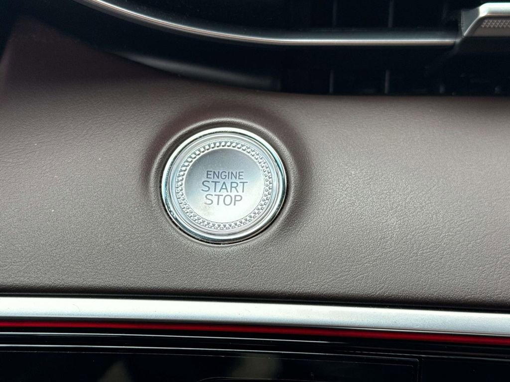 Certified 2023 Genesis GV70 2.5T w/ Advanced Package image 29