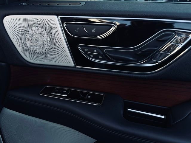 Certified 2022 Lincoln Navigator Reserve image 16