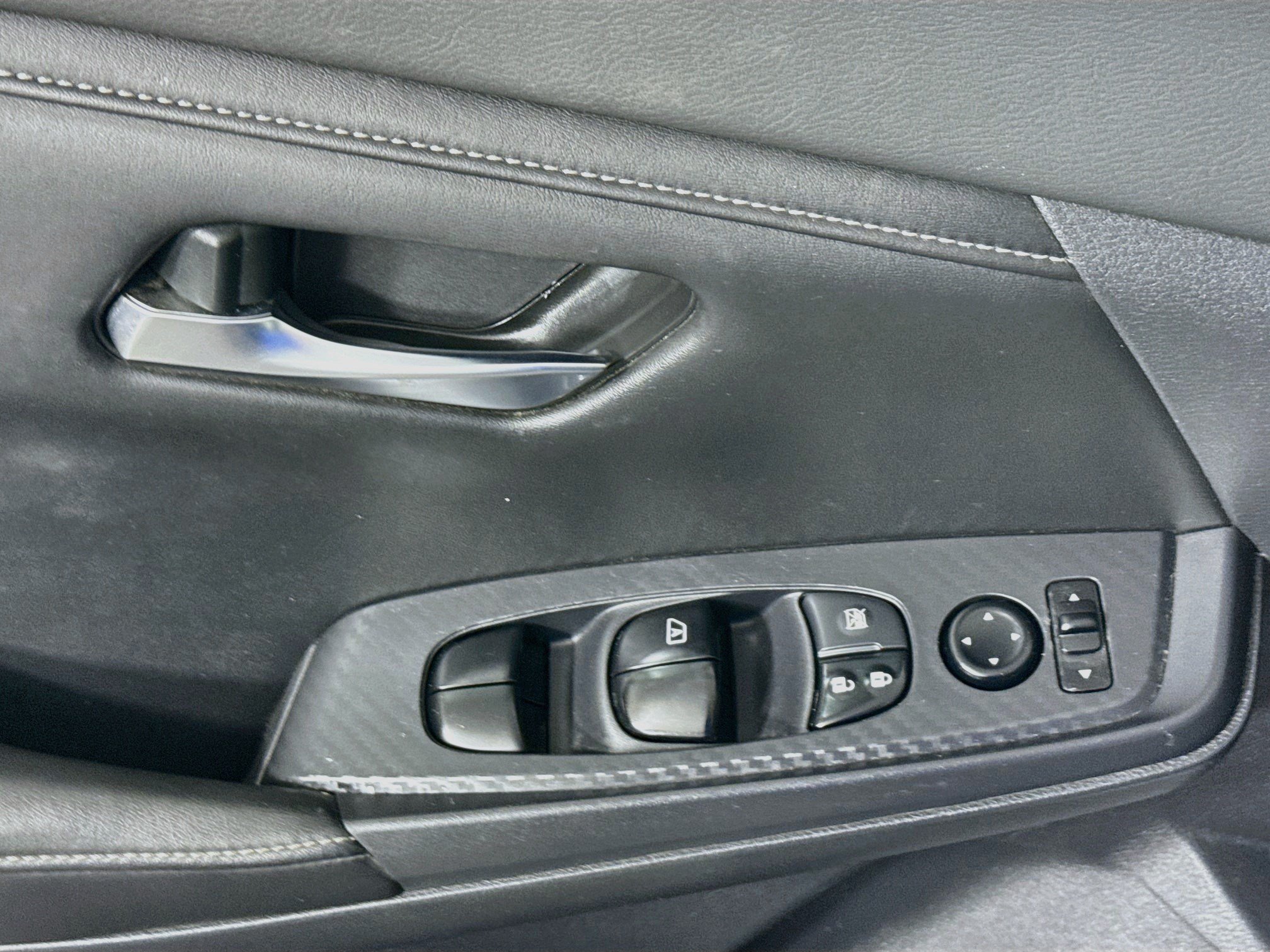 Used 2020 Nissan Sentra SV w/ Trunk Package FWD image 24