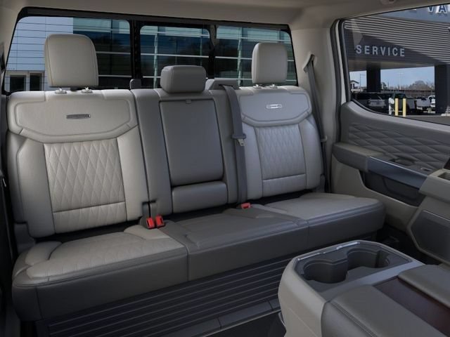 New 2026 Ford F250 Platinum w/ Platinum Plus Package AWD/4WD image 9