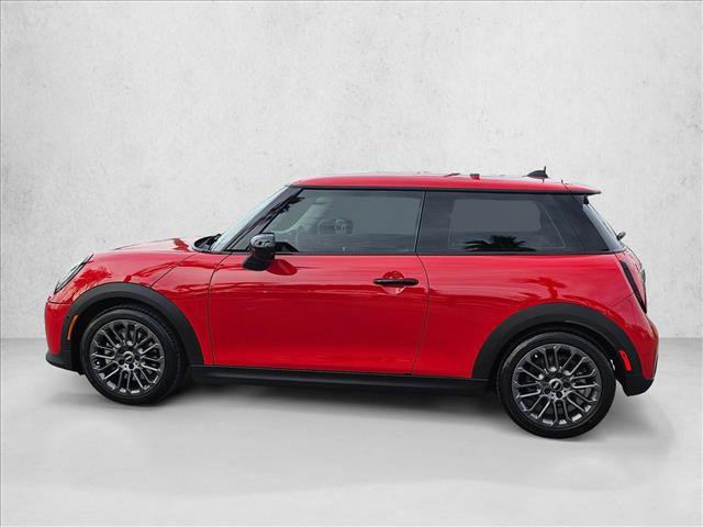 Used 2025 MINI Cooper 2-Door Hardtop FWD image 9